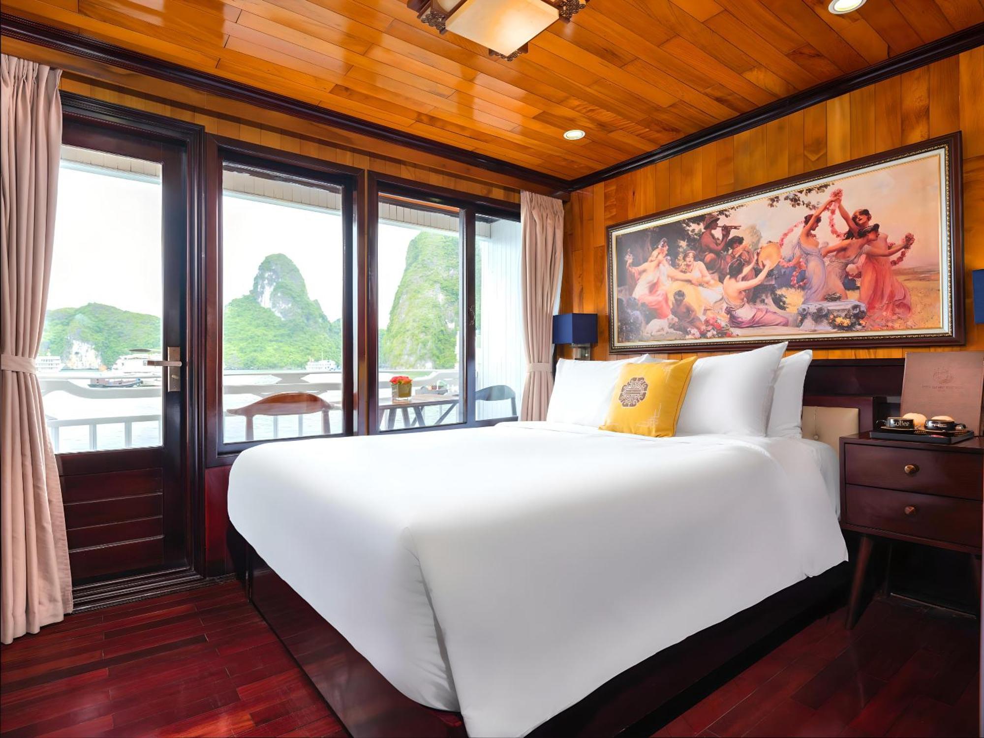 Hera Classic Boutique Cruise Ha Long Exterior photo